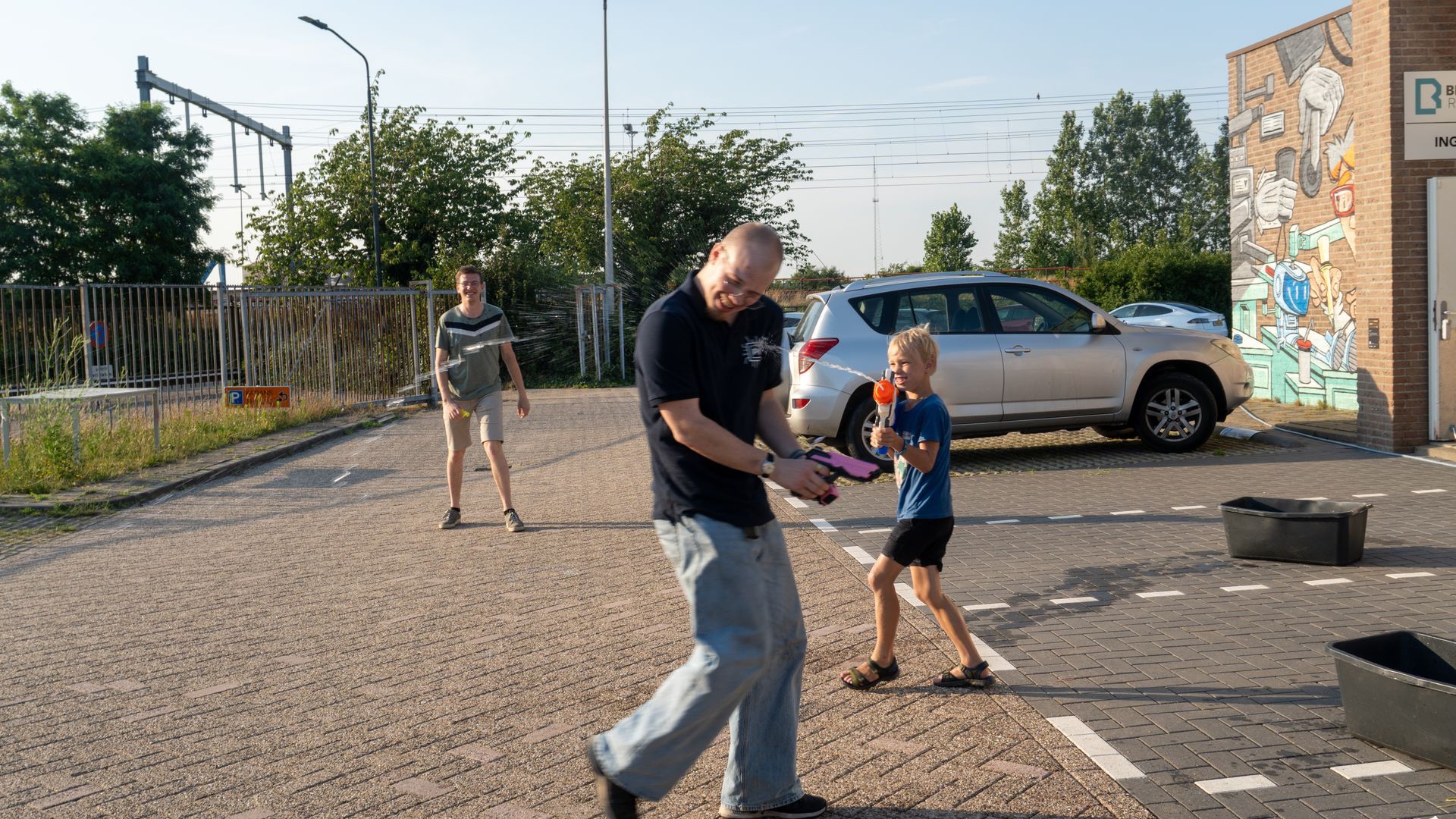 /images/activities/2026-06-26-bbq-atix/MOT04608.jpg